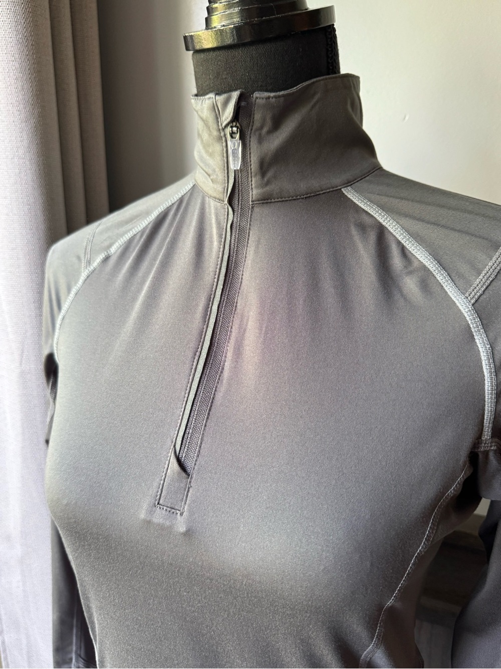 OGIO Charcoal Gray Long-Sleeve Half-Zip Performance Top XS EUC - Picture 3 of 11